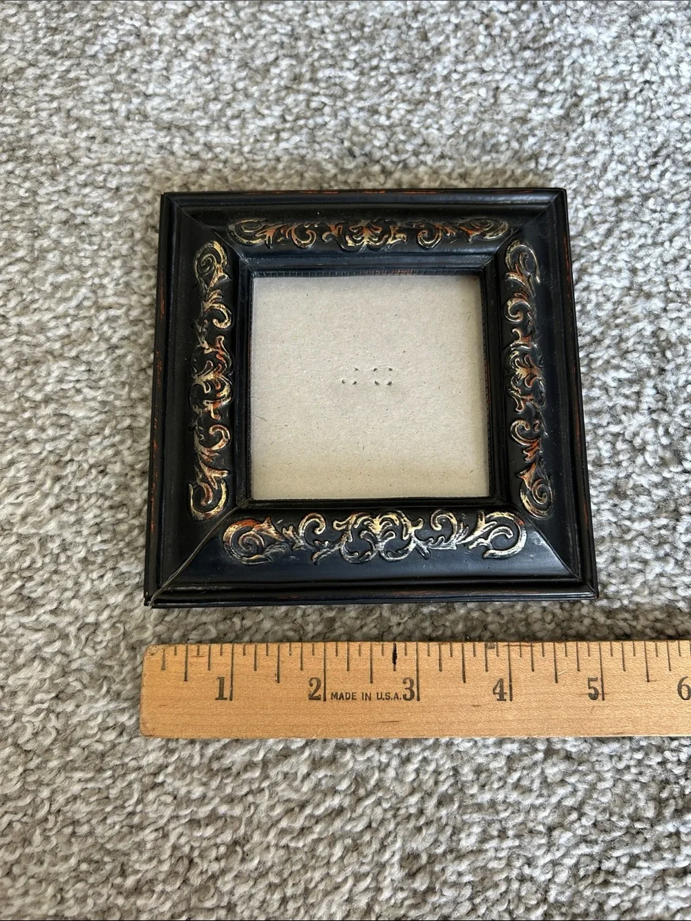 Decorative Antique-Style Black Picture Frame with Gold Accents
